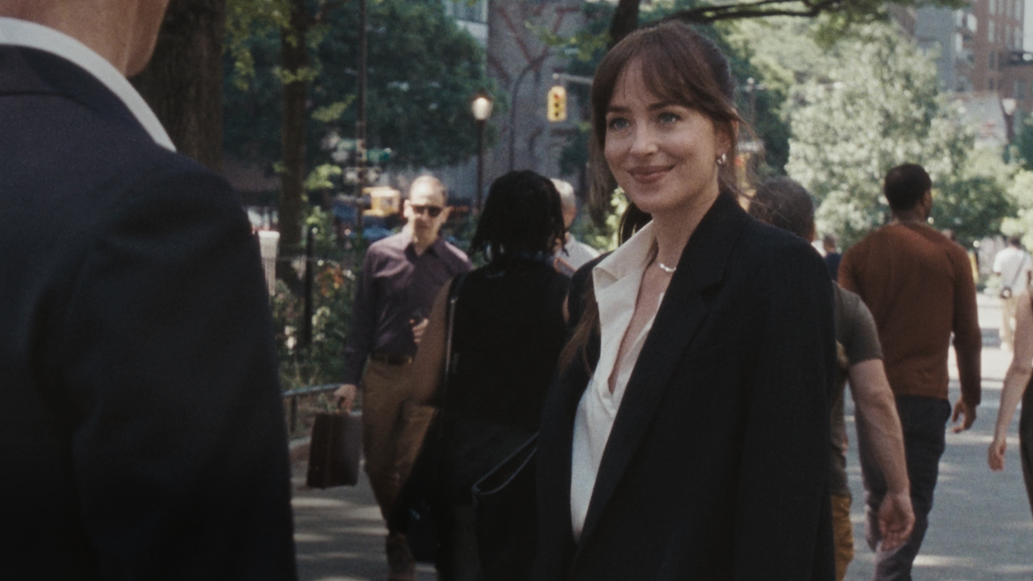 Materialists: Trailer 2